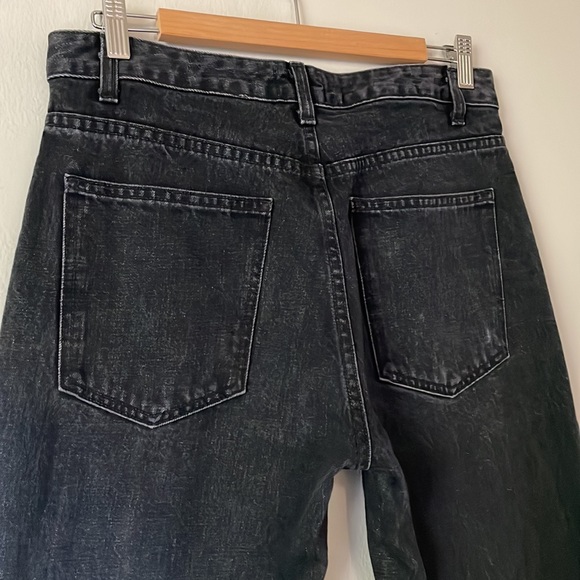 NEED SUPPLY Pen Fit High Rise Relaxed Straight Leg Jeans in Broken Black - Picture 12 of 16